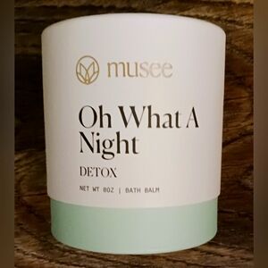 💣NWT-NEVER OPENED BATH BOMB💣